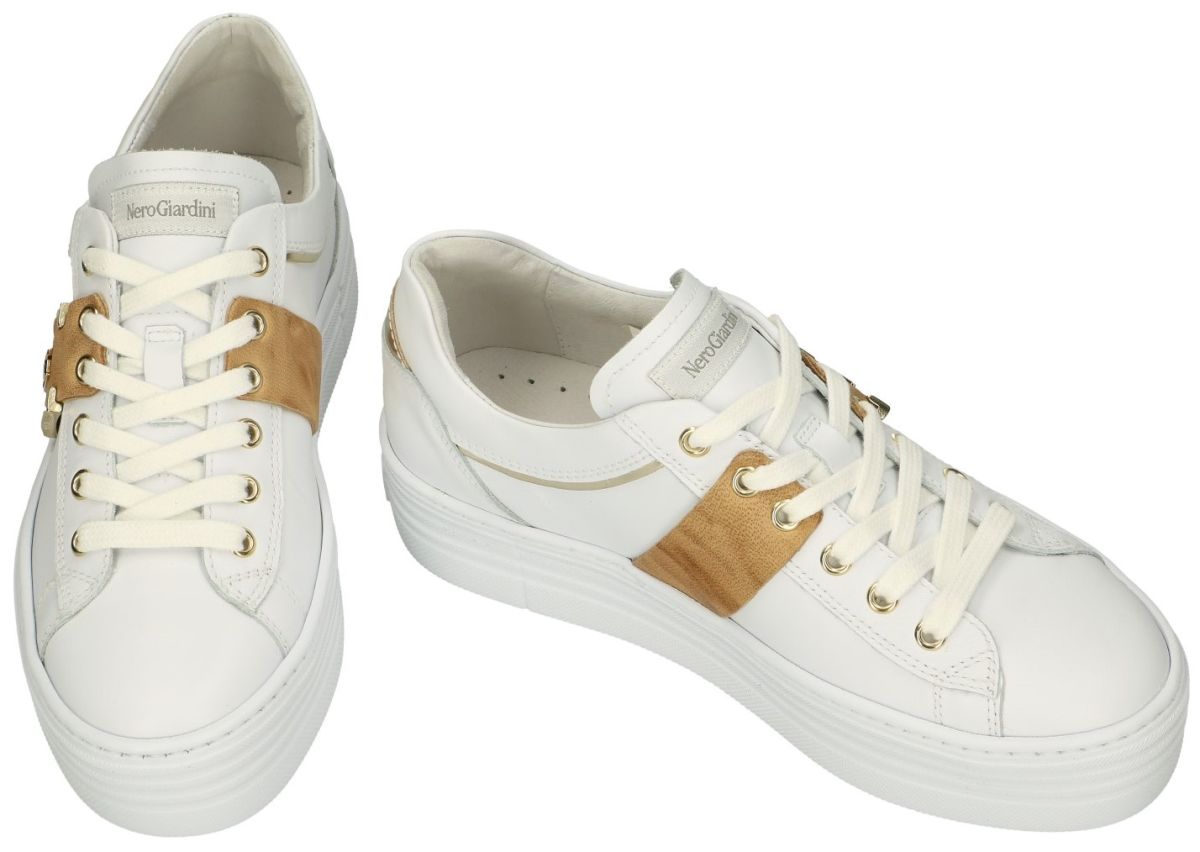 NeroGiardini E306521D-707 Wit - Gratis levering | ! - Schoenen Lage sneakers Dames € 142,60